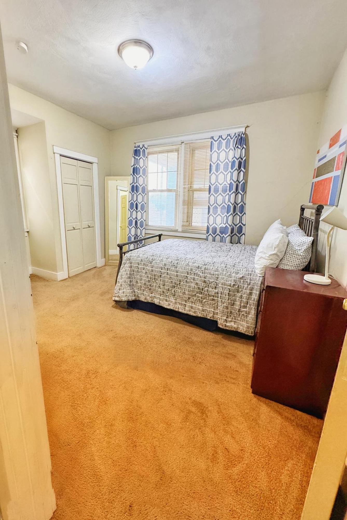 Rose's Comfortable Place Apartment