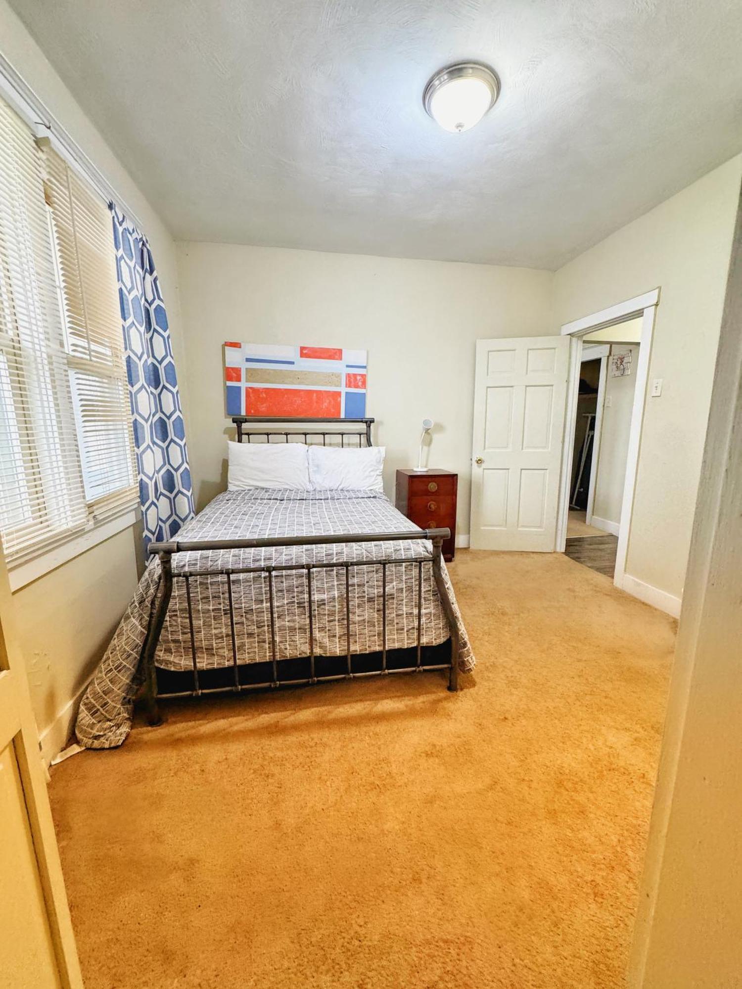 Apartment Rose's Comfortable Place Munhall
